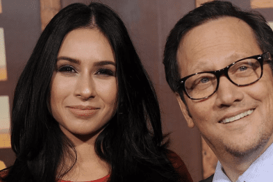Rob Schneider y su esposa mexicana se divorcian: ¿la política de Trump rompió su matrimonio tras 20 años? 45 Screenshot at Jan 27 17 20 31