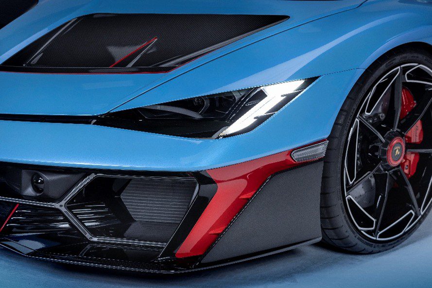 Lamborghini y Bridgestone: Ingeniería extrema para el debut del nuevo Fenomeno Roadster 31 Bridgestone fenomeno roadster