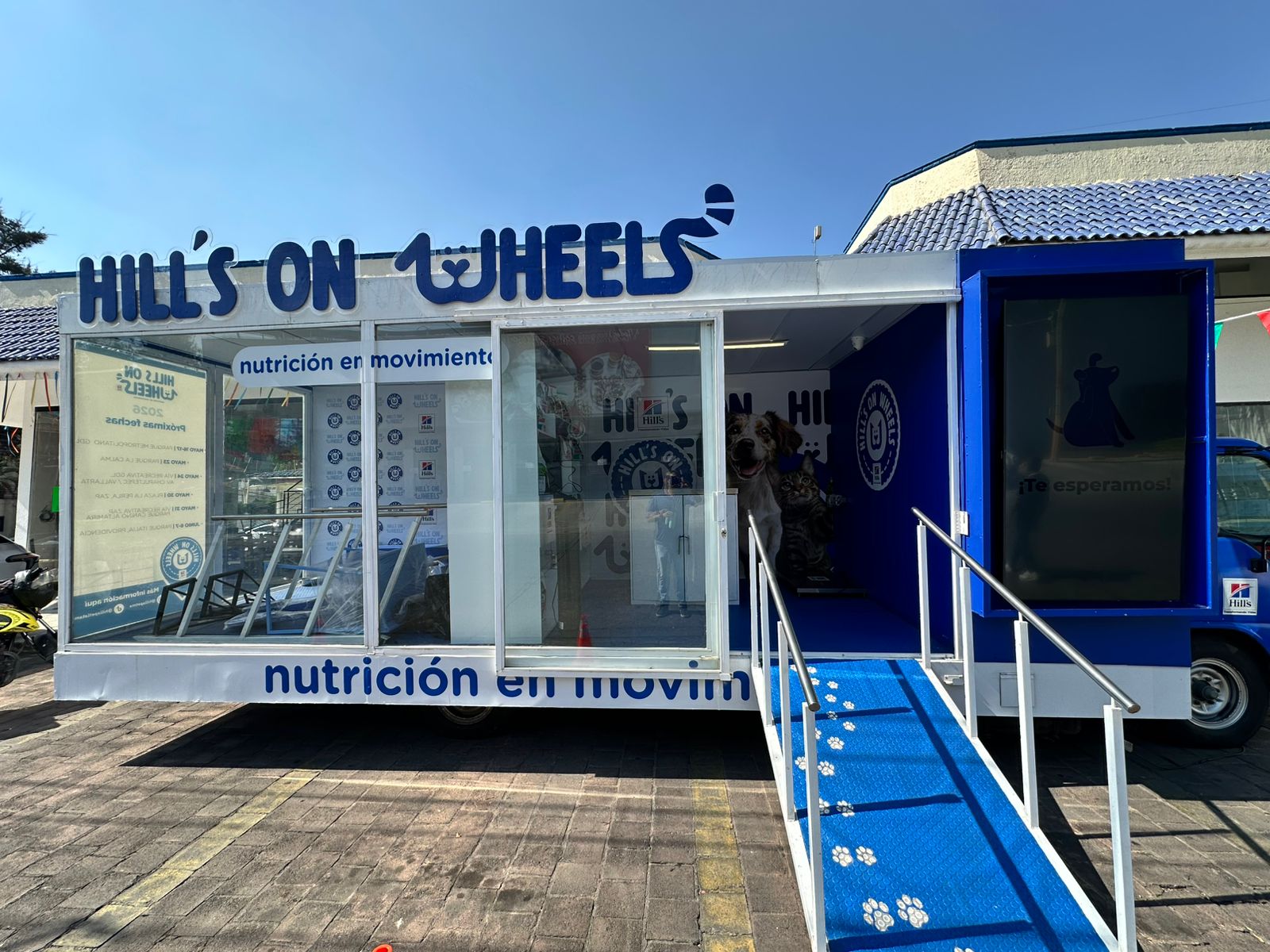 Hill’s Pet Nutrition activa consultorio móvil en Guadalajara para frenar la epidemia de obesidad en perros y gatos 31 Hills on Wheels 2