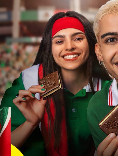 Mexicanos celebran con pasion