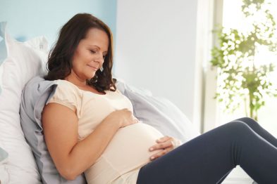 Maternidad madura sin cadenas: Organon redefine el reloj biológico frente al auge de embarazos después de los 35 años en Latinoamérica 44 Mujer embarazada