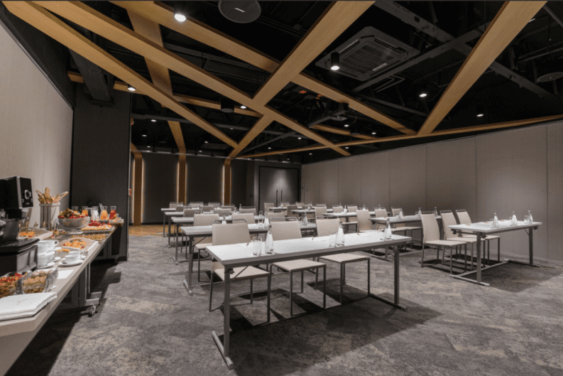 ¡Revolución en el turismo de negocios! Minor Hotels transforma sus marcas NH para liderar el sector MICE con tecnología de punta y montajes inteligentes 37 NH Collection Reforma