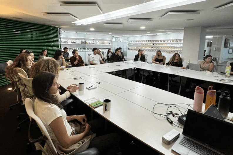 Weber Shandwick y McCann se alían con la IBERO para formar a la próxima generación de líderes creativos y de comunicación en México 31 PC
