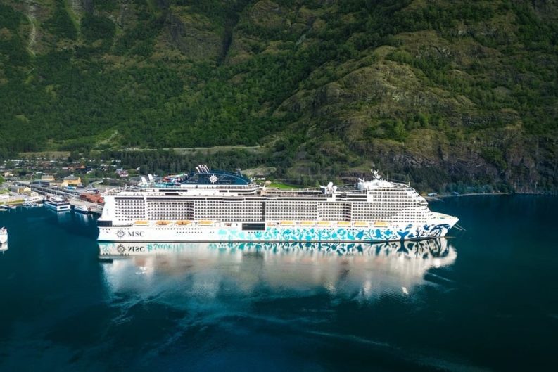¡Cruceros de culto por el Ártico! MSC Euribia enciende los motores de su temporada de verano para conquistar los majestuosos fiordos de Noruega 40 unnamed 10