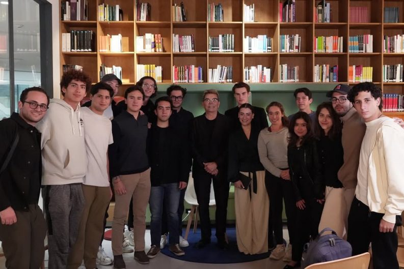La audacia sobre la incertidumbre: Ernesto Coppel Kelly insta a las nuevas generaciones a romper el miedo al entorno y emprender ya 36 4. Ernesto Coppel universidad libertad
