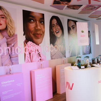 Avon celebra 140 años: La magia de su perfumería llega al Museo del Perfume de Tlaquepaque 2 AVON MUPE 1