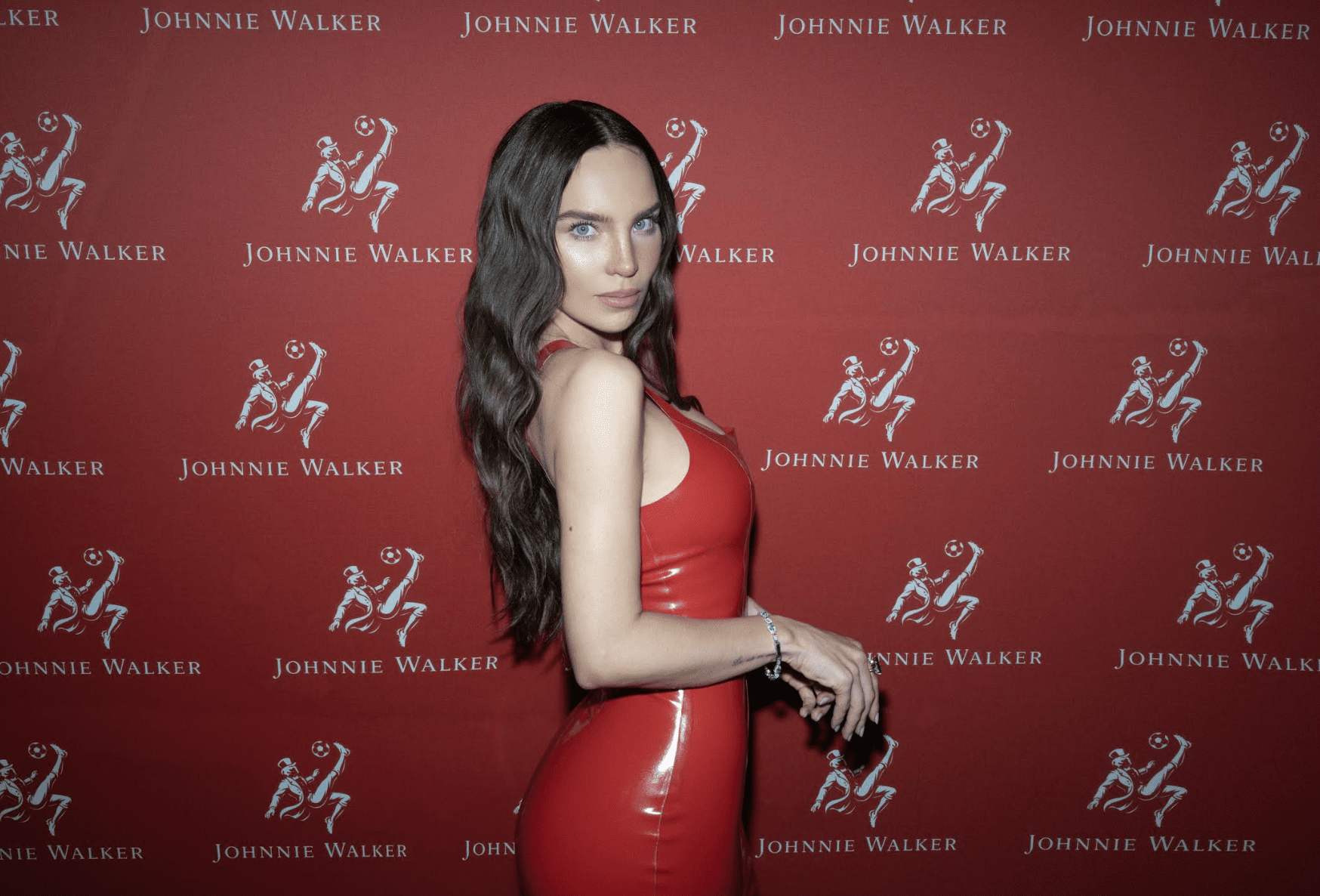 ¡La fiesta no se detiene! Belinda lleva la energía de la inauguración a GRADA en una noche inolvidable 31 Screenshot at Jun 12 14 56 17