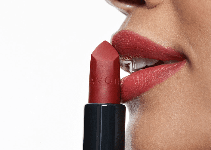 ¿Quiénes son los 5 artistas que revolucionaron el maquillaje y cambiaron nuestra forma de ver la belleza? 31 Screenshot at Jun 23 18 24 08