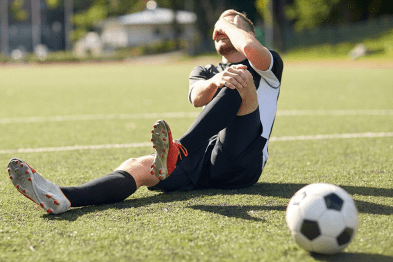 Las 4 lesiones más brutales en el fútbol: Lo que aprendimos de los cracks (y tú deberías aplicar) 29 image 129