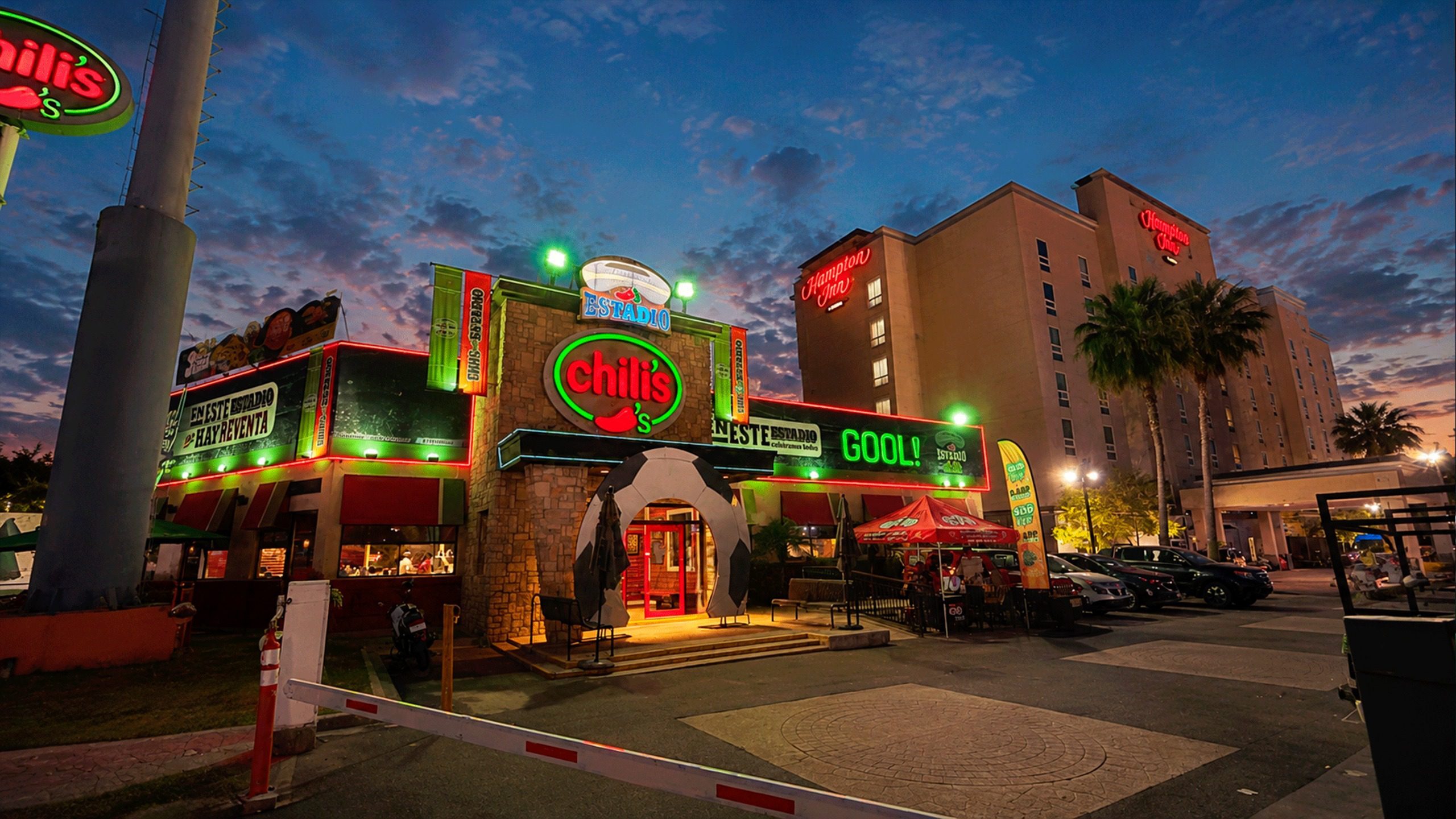 ¡Bienvenidos al Estadio Chili’s! La experiencia inmersiva que revoluciona la forma de ver el fútbol en Guadalajara y Monterrey 27 GDL nomada capital