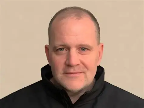 ¿La IA es tu mejor aliada o tu mayor riesgo de seguridad? 25 Geoff Burke