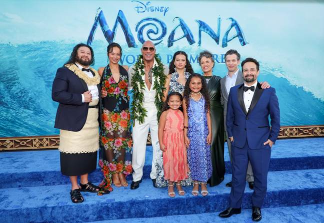 ¡La gran aventura de Moana conquista América! Dwayne Johnson vive un tour global inolvidable 25 Outlook kzz4jtfr
