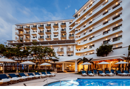 Villa Premiere: El refugio de lujo que redefine el romance en Puerto Vallarta 31 Villa Premiere hotel thunder nomada
