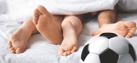 ¿Sexo o la final del Mundial? Siete de cada diez aficionados prefieren la pasión en la cama antes que el partido más esperado 25 gleenden thunder