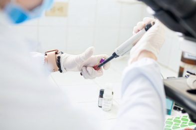 Medicina 4.0: El salto de la reacción a la predicción clínica para un envejecimiento saludable 34 Agosto Neo 1