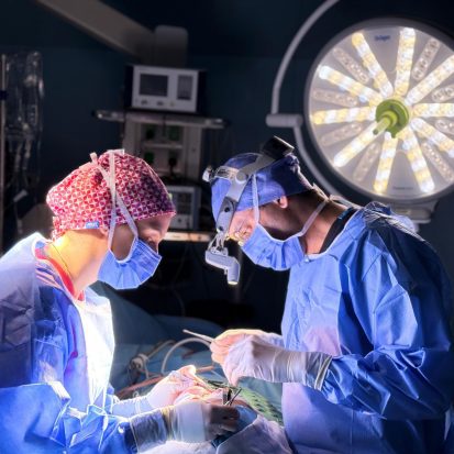 Hasta 50 de los ninos con cardiopatias requiere cateterismo o cirugia durante su primer ano de vida 2 1