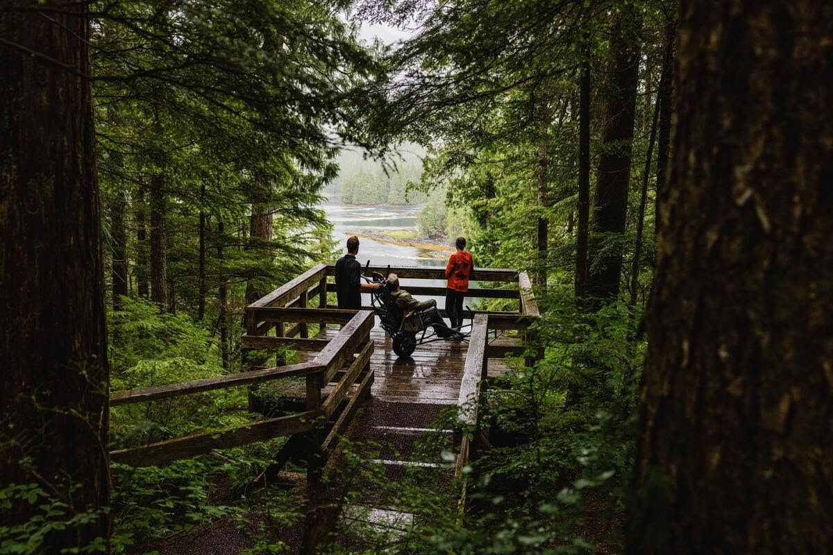 Destination BC: Descubre la magia de The Infinite Coast: Un viaje inolvidable entre océano, bosques y montañas en la Columbia Británica 25 britsth columbia thunder