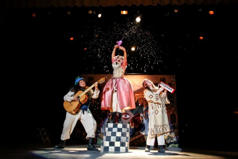 Teatro UNAM y Cabaret Misterio presentan "El Gran Teatro del Mundo" en el Teatro Sergio Magaña 36 image 3 6