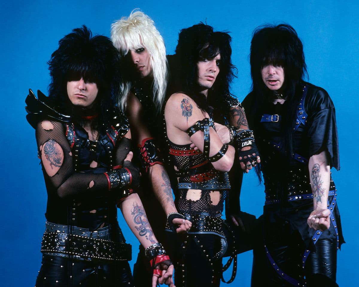Mötley Crüe celebra 45 años de historia con el lanzamiento de la edición deluxe definitiva de “Too Fast For Love” 25 Motley Crue Mark Weiss 1 1