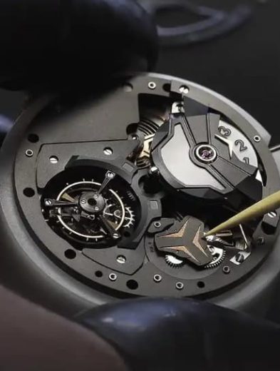 Audemars Piguet revela el meticuloso arte detrás de la creación del icónico Royal Oak 34 Screenshot at Sep 25 16 27 59