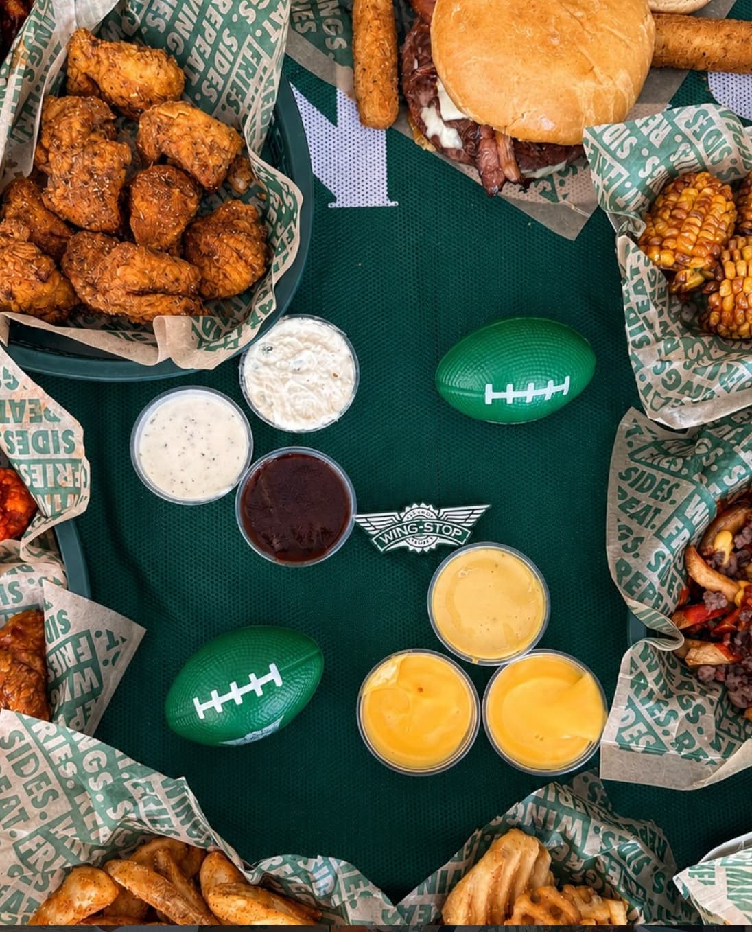 Wingstop te lleva a Nueva York: vive la temporada de fútbol americano con su nueva campaña 27 image 12 8