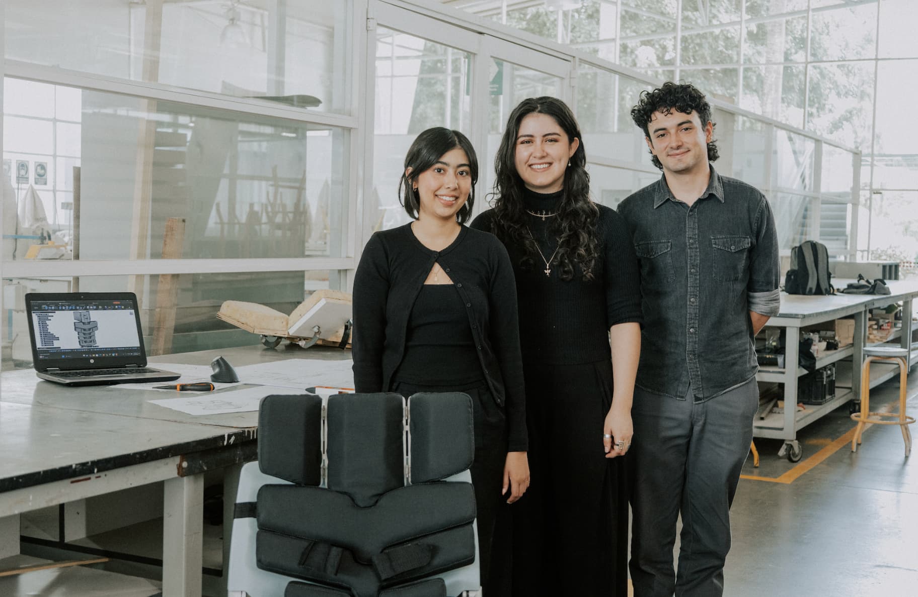 Guimo gana el James Dyson Award 2026 en México con un innovador sistema de asiento para niños con parálisis cerebral 25 image 4 11