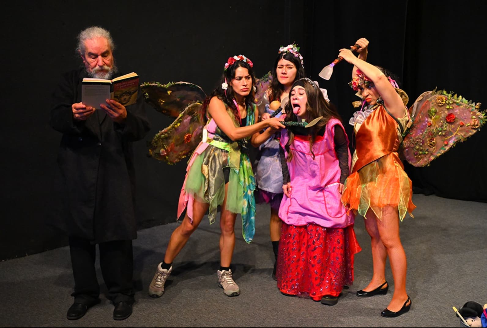 “Ni una más, nos queremos vivas”: el teatro convierte el feminicidio en una pregunta que México no puede ignorar 29 obra ni una mas thunder