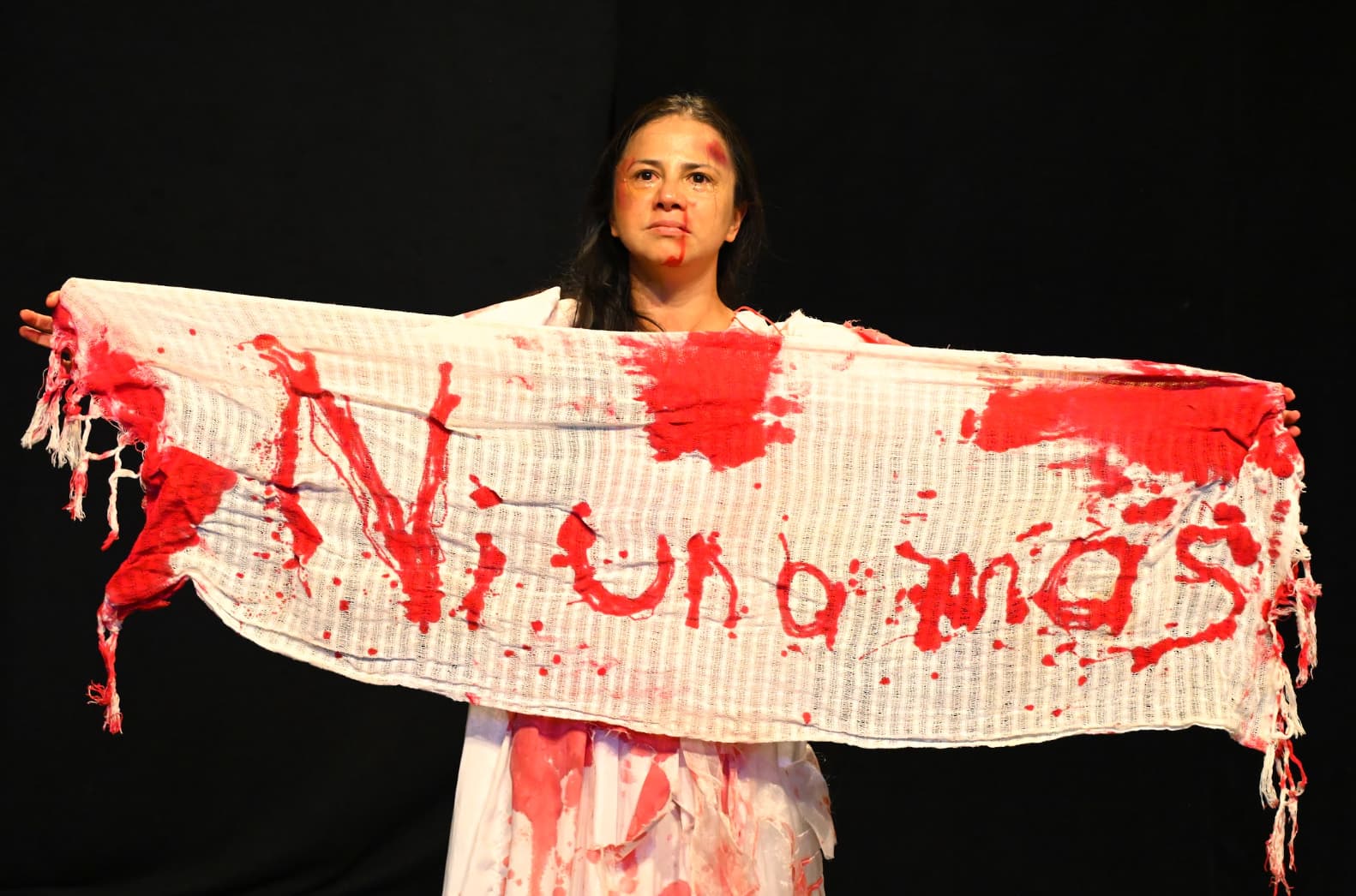 “Ni una más, nos queremos vivas”: el teatro convierte el feminicidio en una pregunta que México no puede ignorar 25 obra ni una mas thunder mx