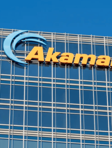 Defensa cibernética en la red de suministro: Akamai ExAR frena un complejo ataque multietapa en América Latina 35 Akamai