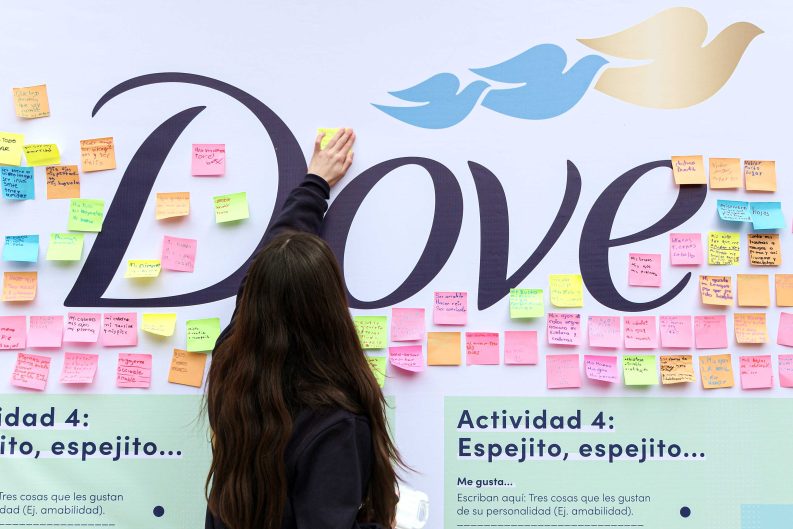 Empoderando el futuro: Dove Proyecto para la Autoestima impacta a 2.8 millones de jóvenes en México 37 Dove Day 1