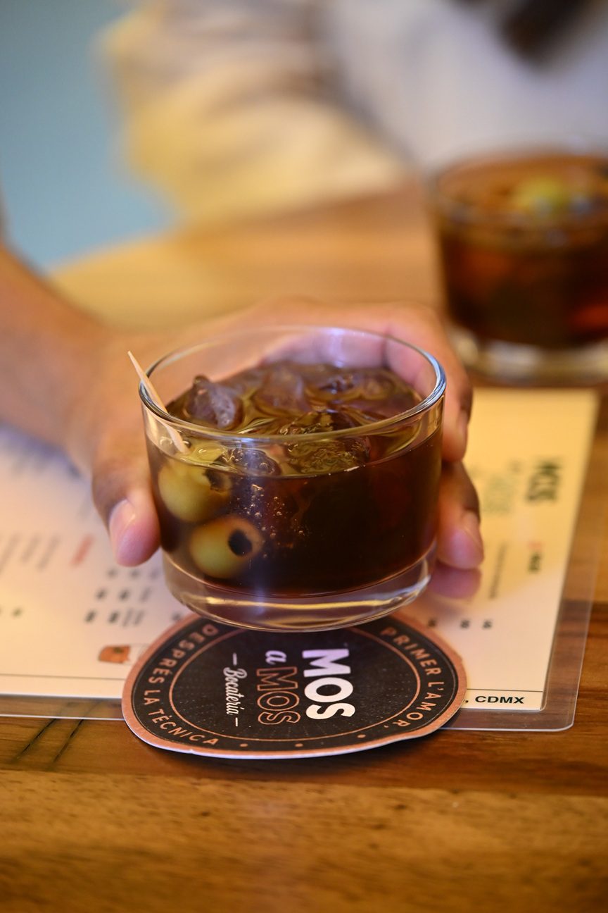 Bocado a bocado: Mos a Mos lleva el auténtico sabor de las bocaterías españolas y la hora del vermut a la colonia Nápoles 27 Mos a Mos Vermut de la casa