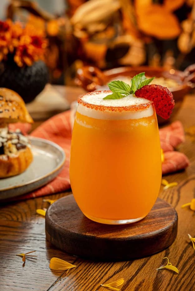 Sabor de temporada: TAGERS San Ángel da la bienvenida al otoño con un festín de pan de muerto, chilaquiles con mole y recetas reconfortantes 27 image 10 4