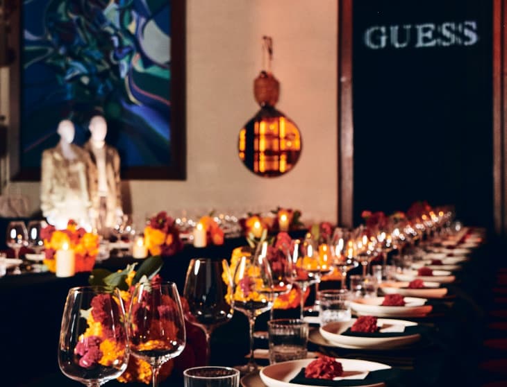 Dos décadas de glamour y estilo: GUESS culmina las celebraciones de su 20 aniversario en México con una cena inolvidable 25 image 2 28