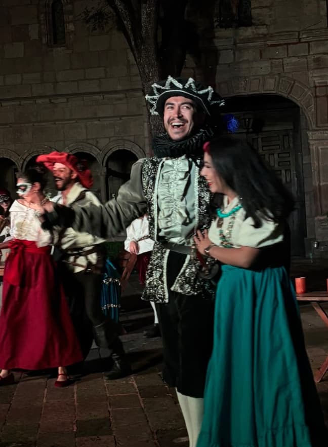 Antonio Denetro vuelve a sus raíces teatrales con Don Juan Tenorio, la obra que une tres generaciones de su familia 29 image 2 41