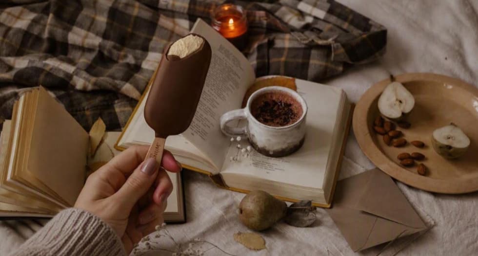 El placer no entiende de estaciones: Magnum reinventa las tardes de otoño y demuestra que el helado es el capricho perfecto para consentirse en casa o en la ciudad 25 image 42